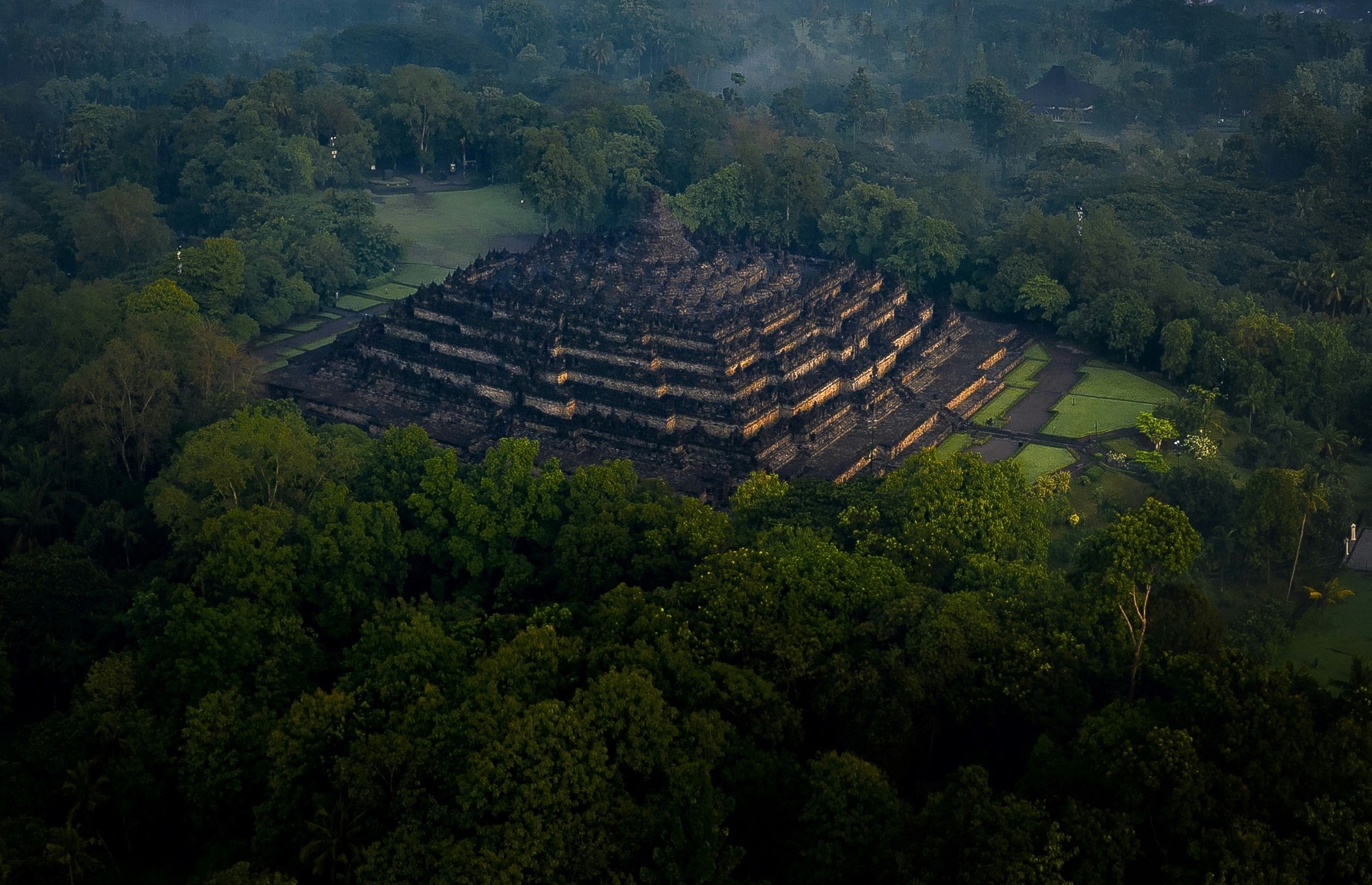 Borobudur